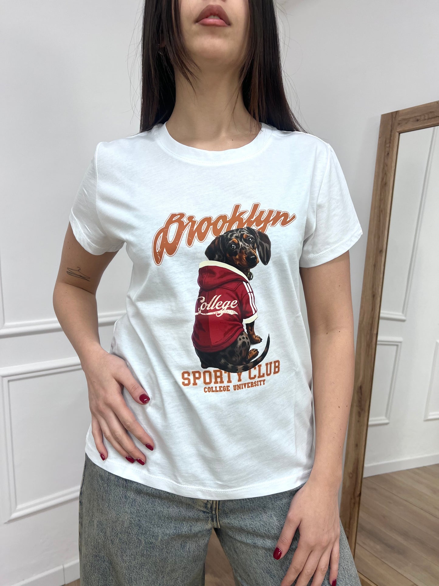 SUSY MIX T-SHIRT M/C BASIC “. BASSOTTO” BIANCO