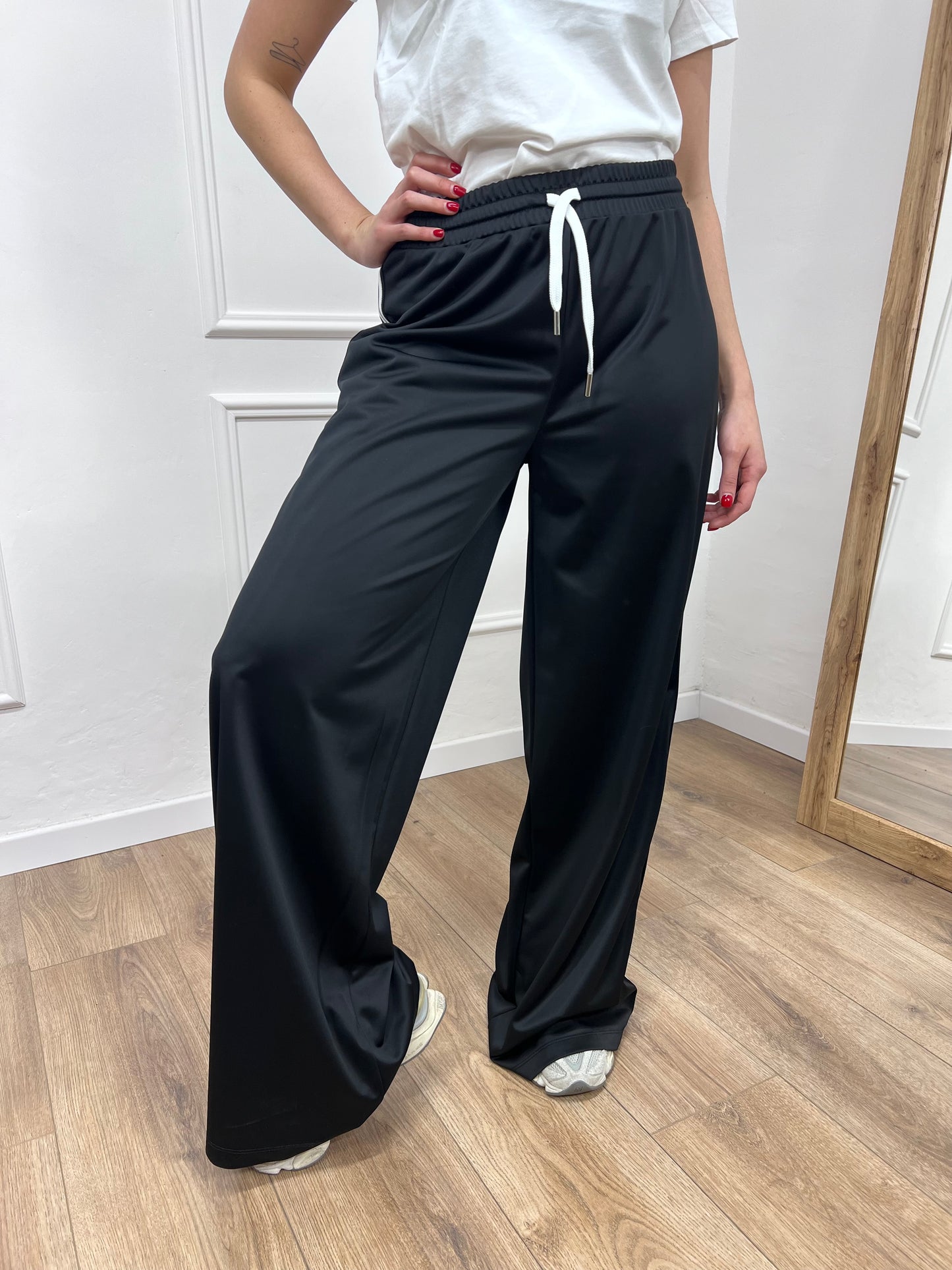 SUSY MIX PANTALONE PALAZZO ACETATO BANDE JOSY NERO