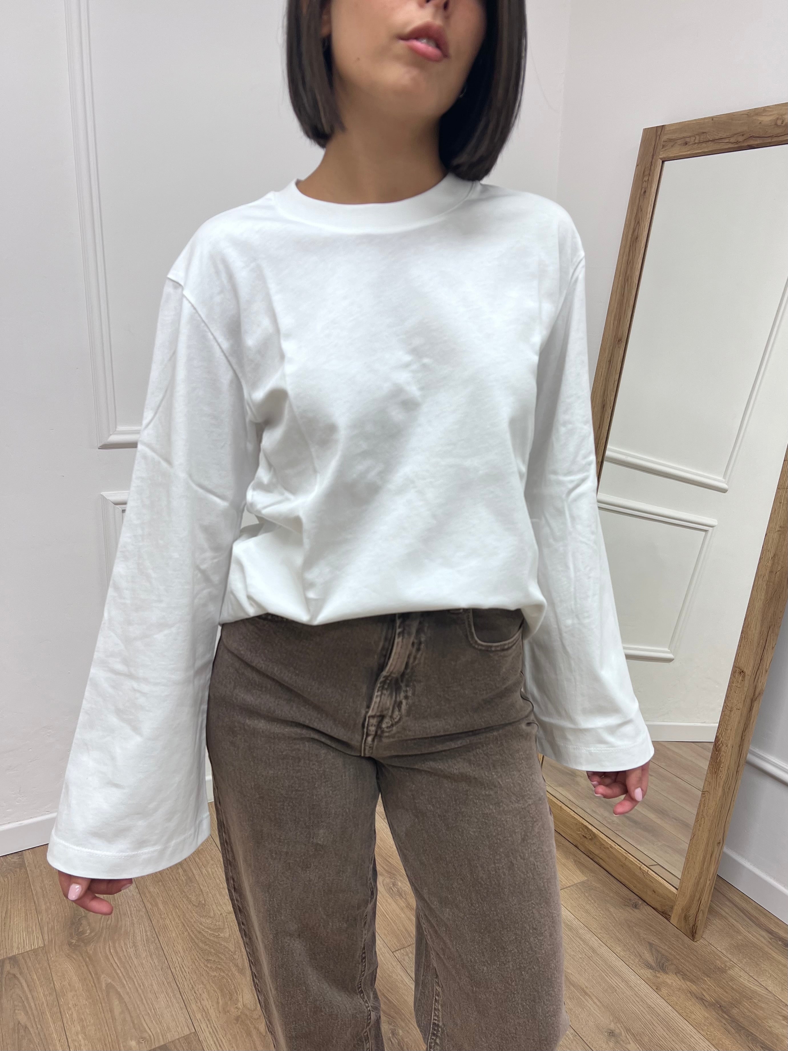 T-SHIRT GIROCOLLO MANICA CAMPANA LATTE SUSY MIX