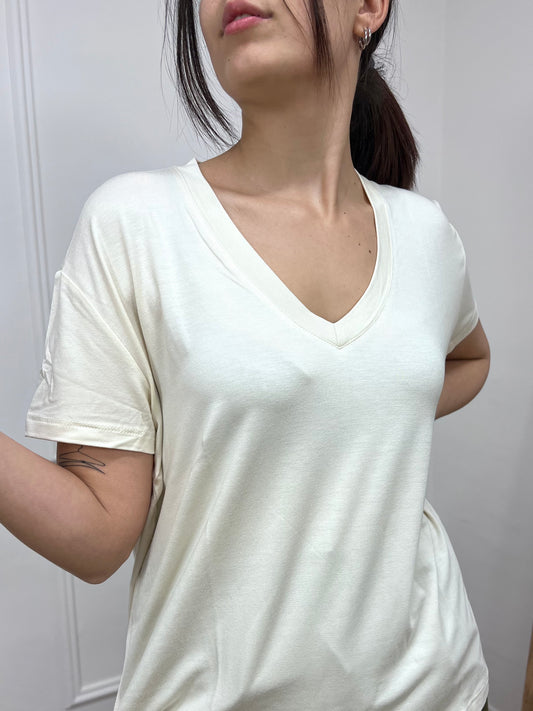 SUSY MIX T-SHIRT SCOLLO V VISCOSA BETTA BURRO