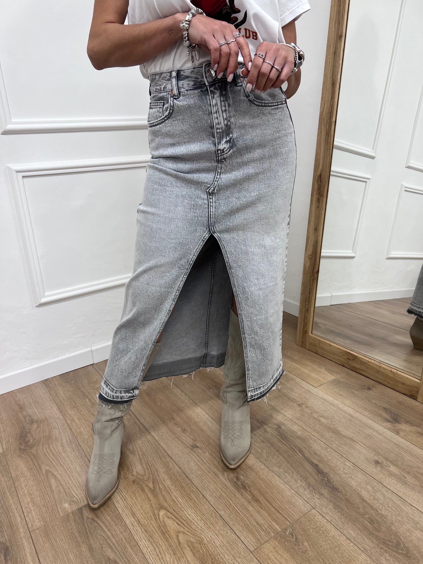 GONNA LUNGA DENIM MATITA CON SPACCO AVANTI ROBY GRIGIO
