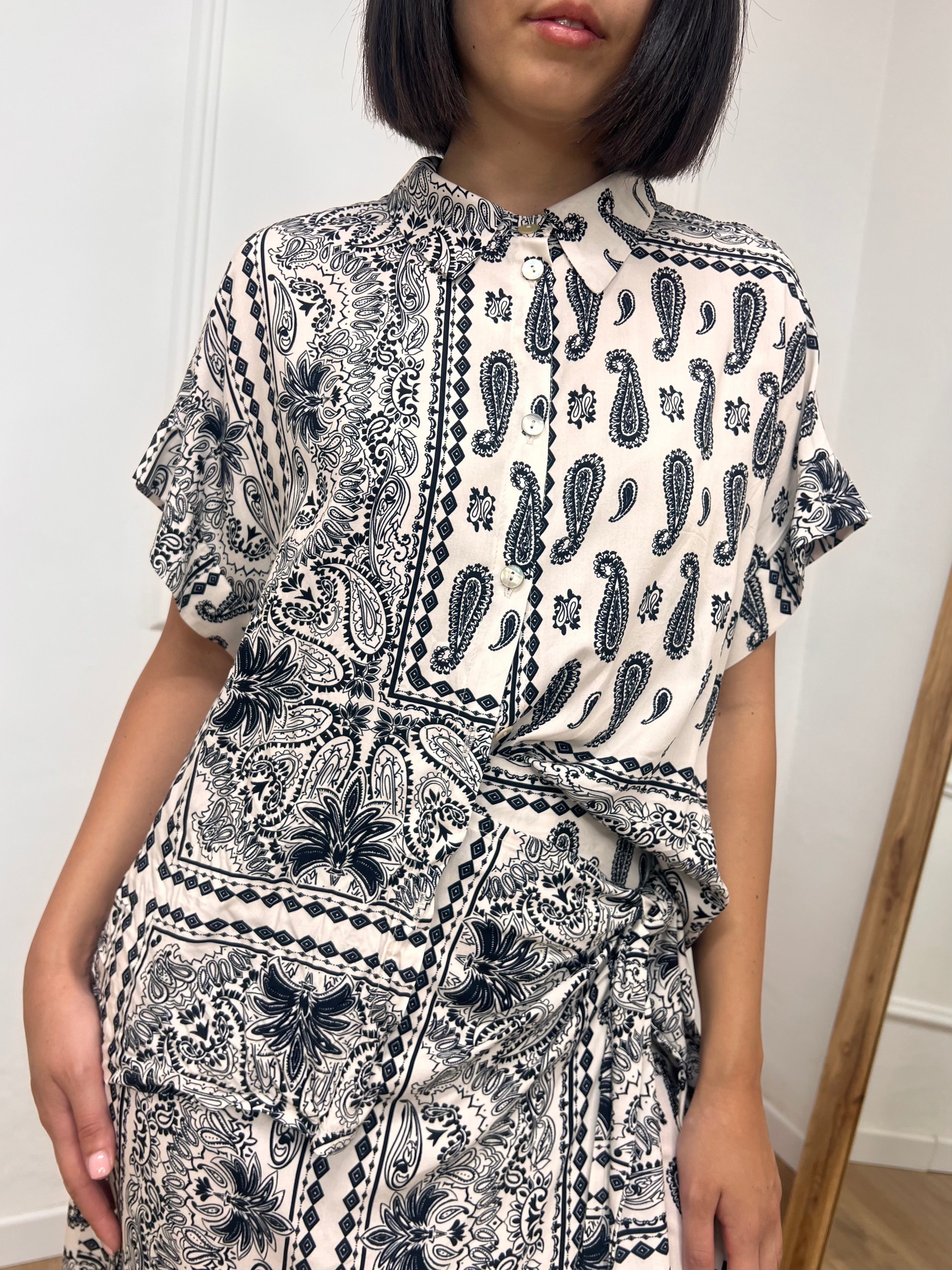 BLUSA BOTTONCINI FANTASIA BANDANA LATTE SUSY MIX
