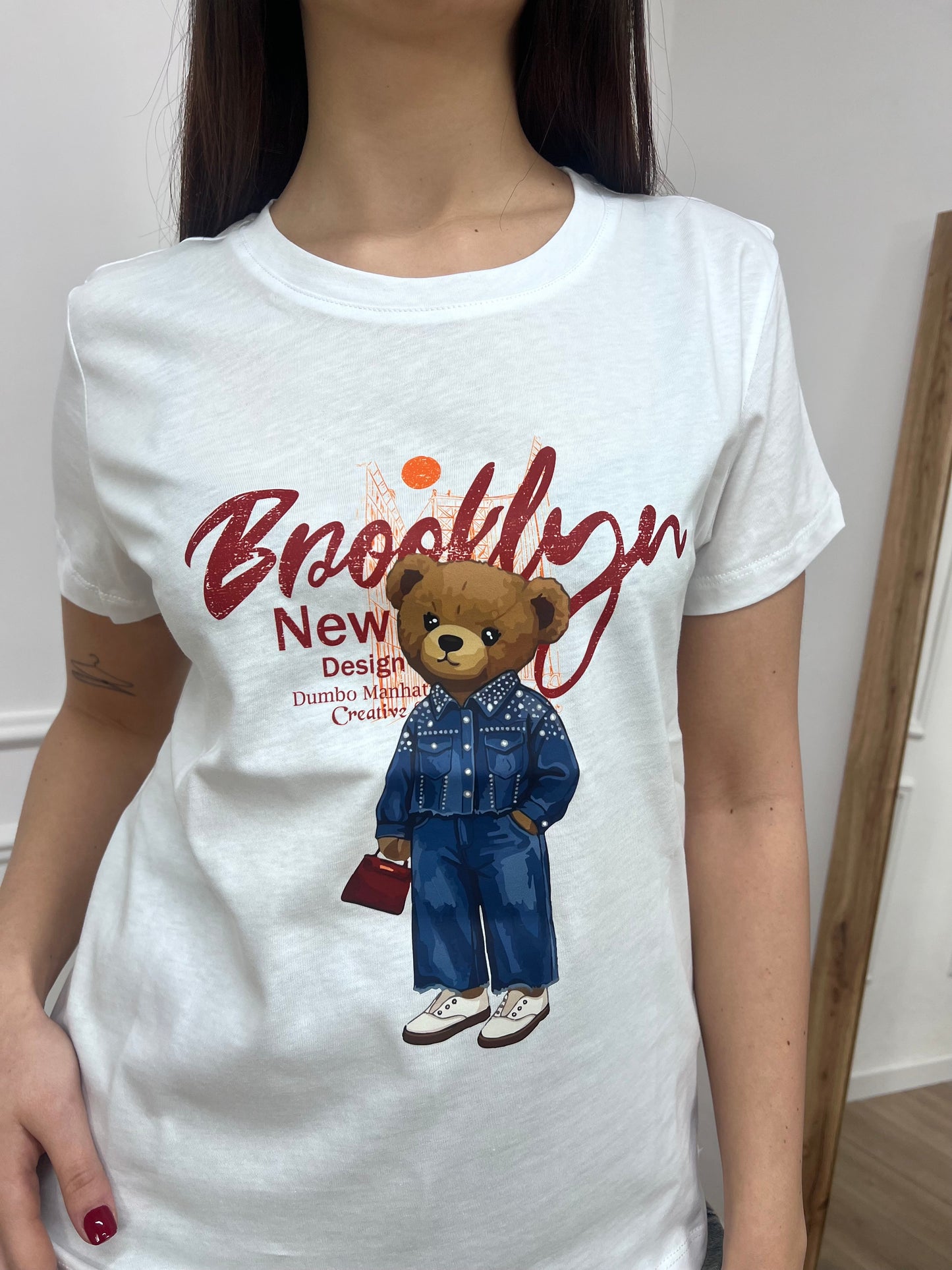 SUSY MIX T-SHIRT M/C BASIC “ORSO BROOKLYN BIANCO