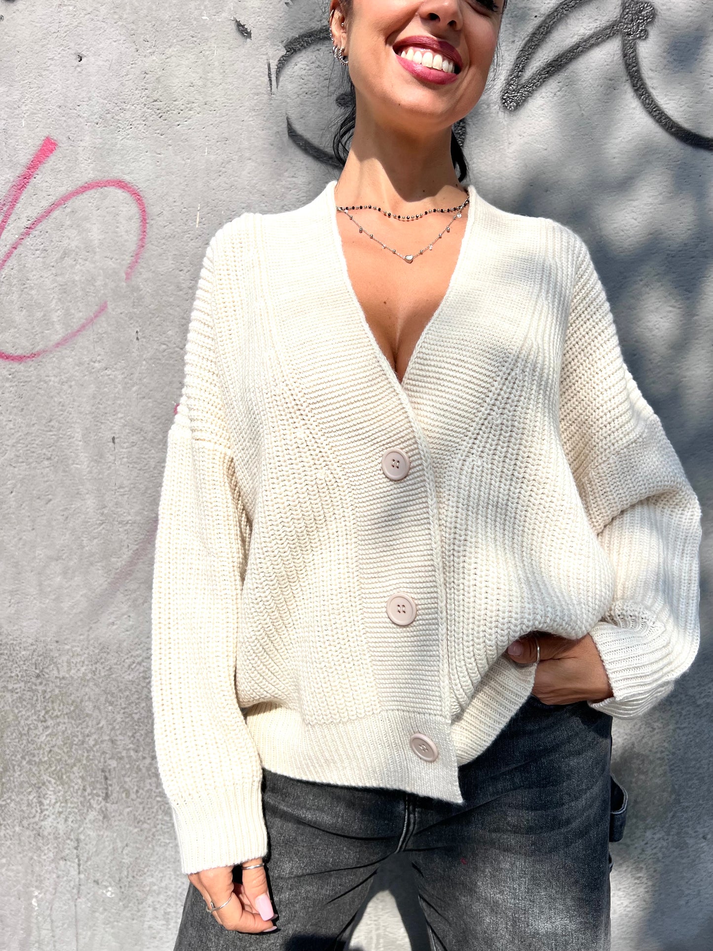 SUSY MIX CARDIGAN SCOLLO V BOTTONI YARI BURRO