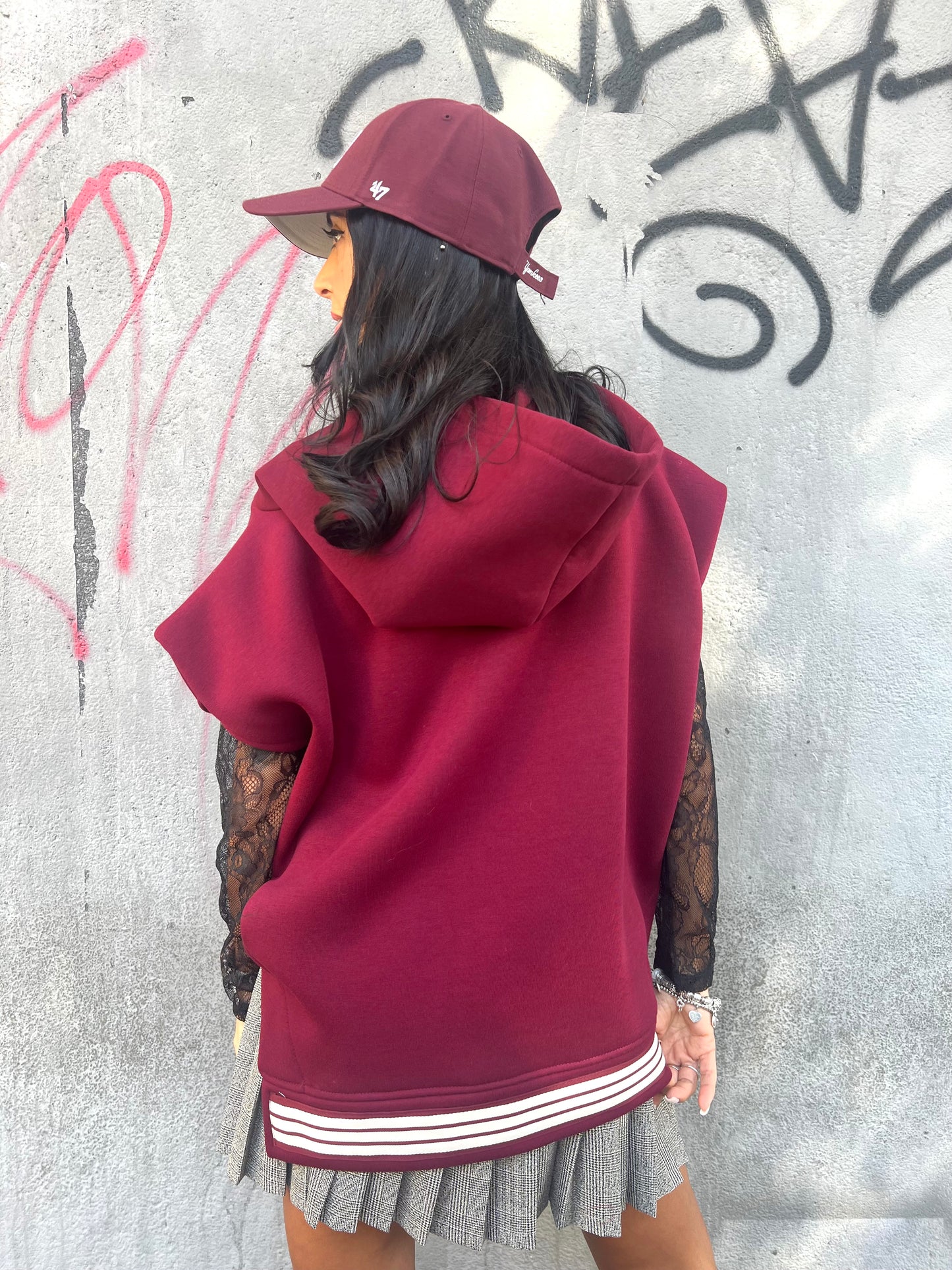 SUSY MIX GILET OVER IN FELPA CAPPUCCIO CARMEN BURGUNDY