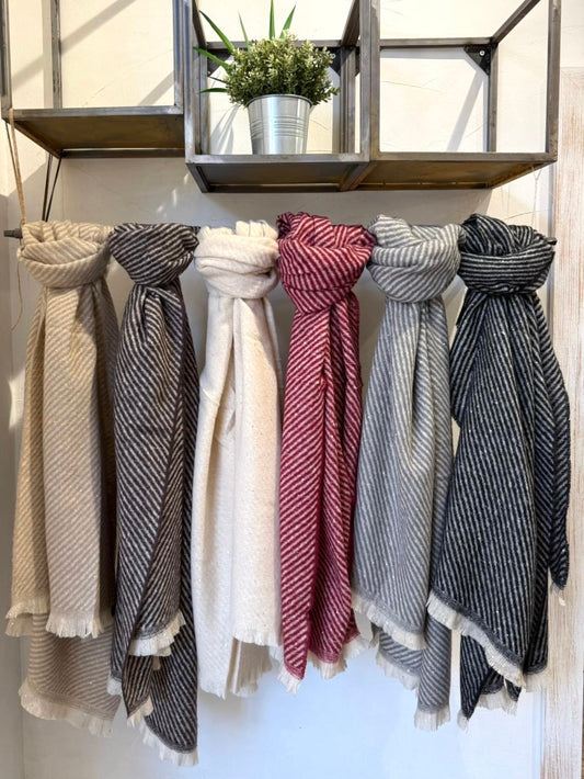 SCIARPA MILLE RIGHE E MICRO PAILLETTES EVA