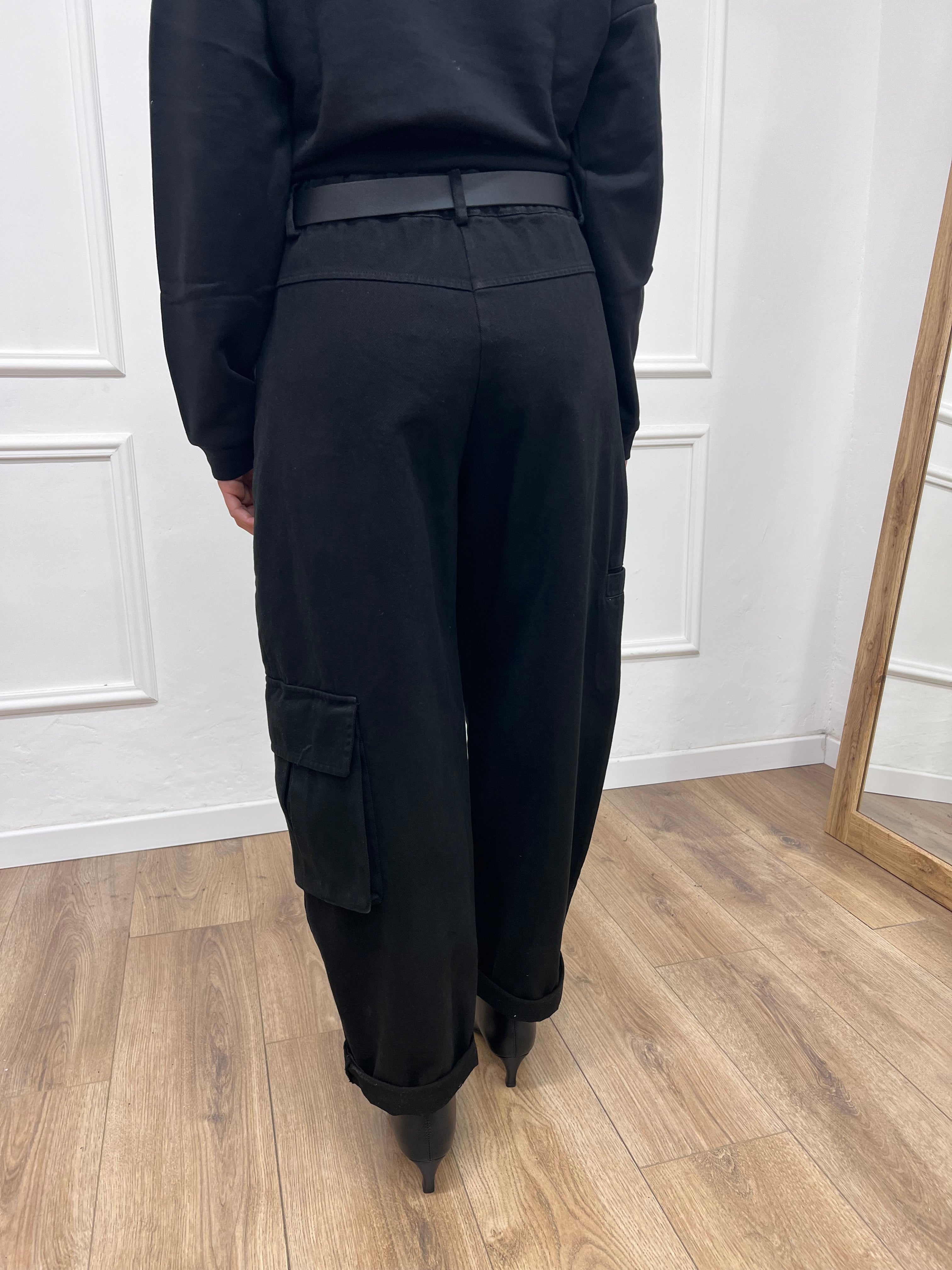 PANTALONE CARGO VITA ALTA MELISSA NERO SUSY MIX