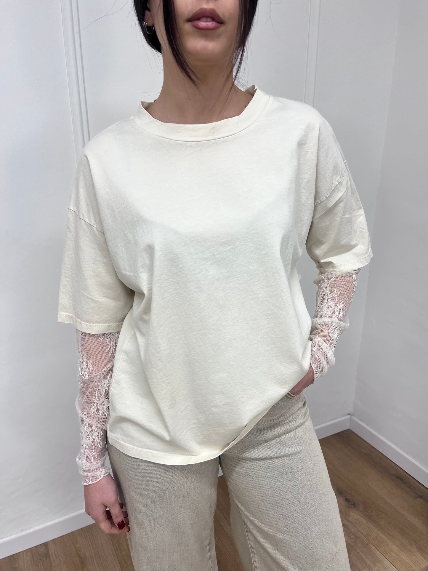 SUSY MIX T-SHIRT MANICA PIZZO IOLANDA BURRO