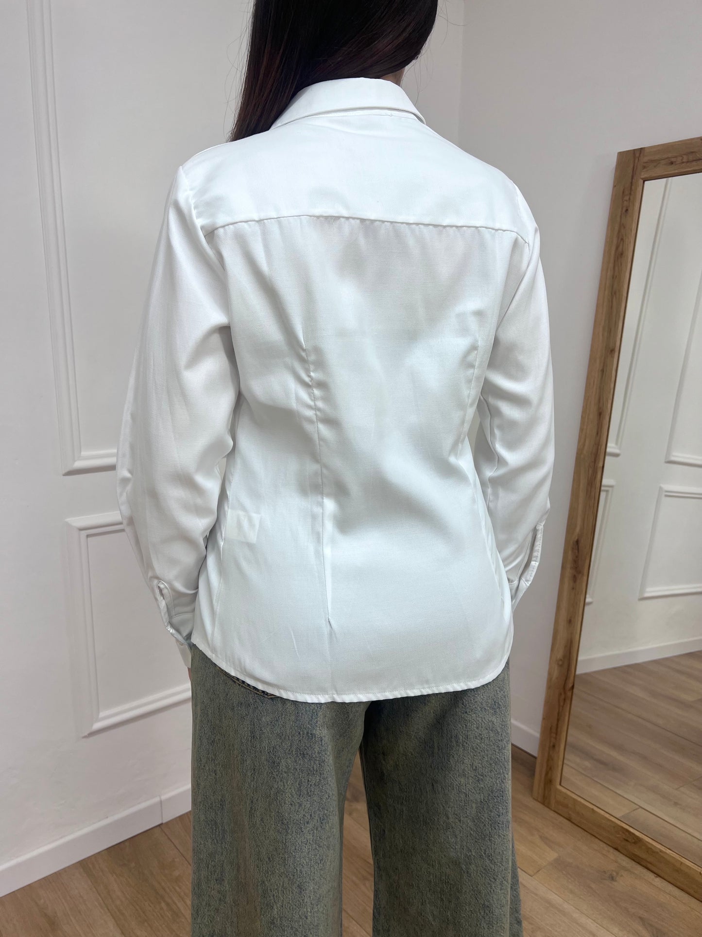 SUSY MIX CAMICIA SCOLLO V BOTTONI OXFORD BIANCO