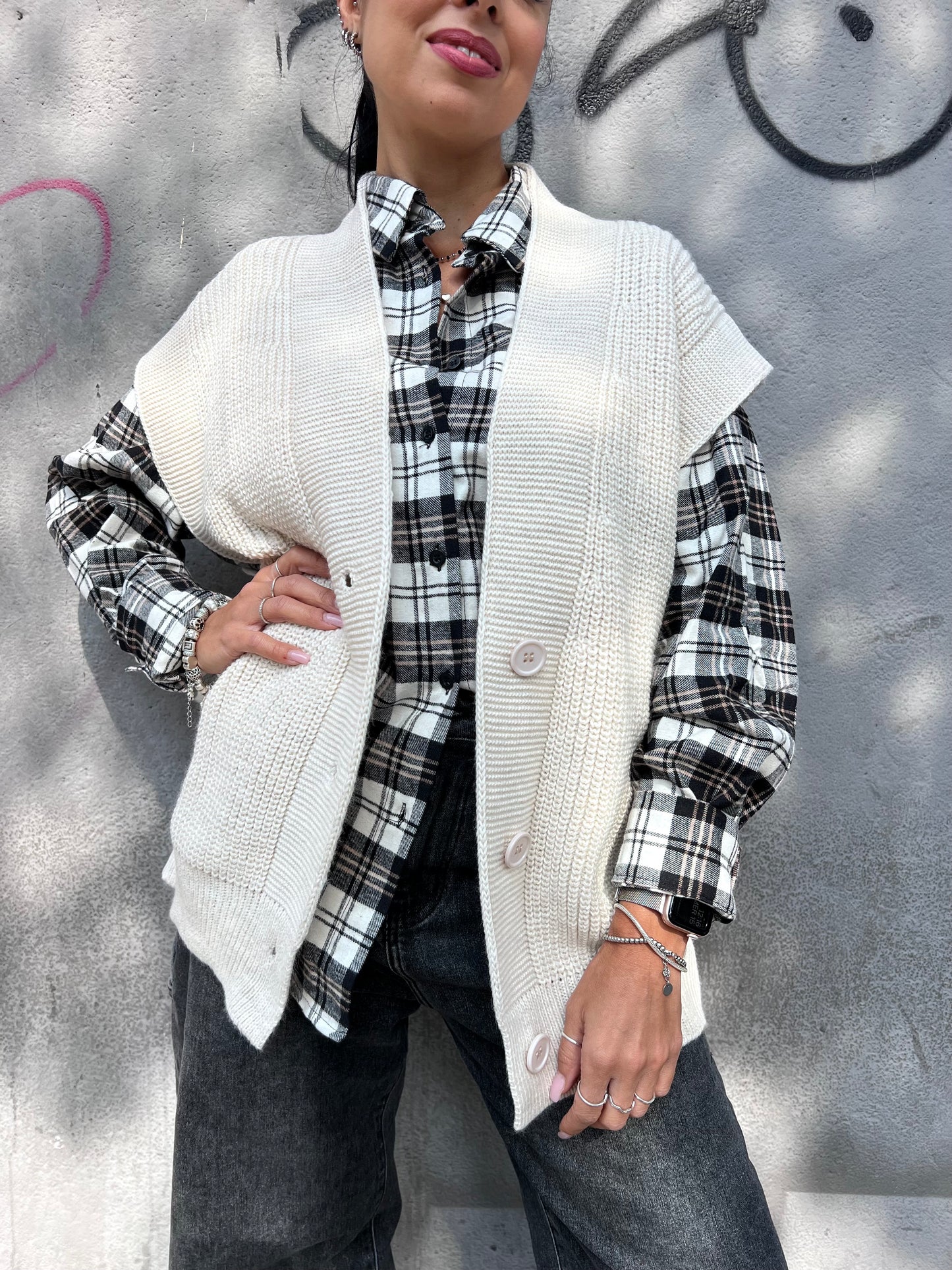 SUSY MIX GILET SCOLLO V BOTTONI YARY BURRO