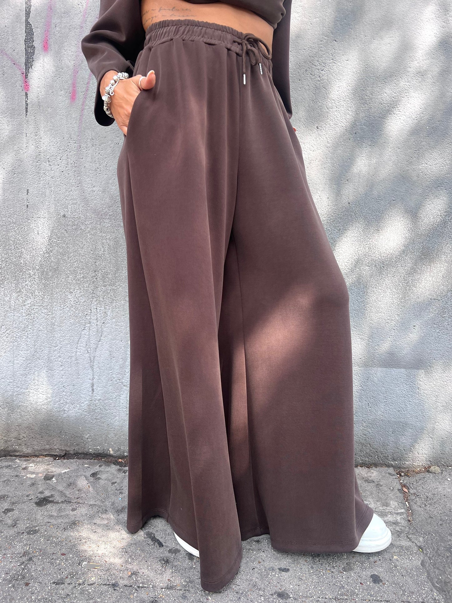 SUSY MIX COMPLETO FELPA& PANTALONE MARIKA CIOCCOLATO