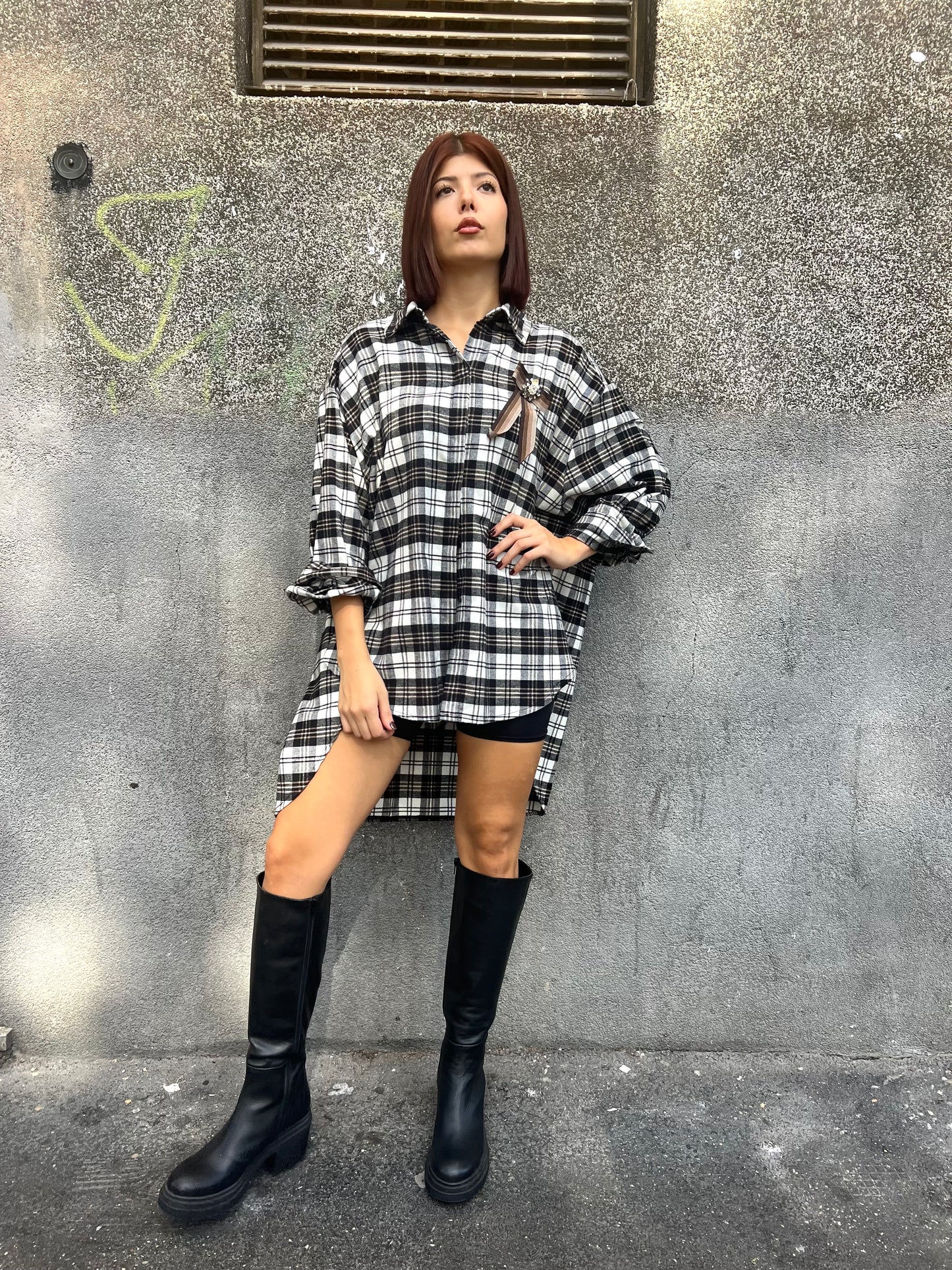 SUSY MIX CAMICIA OVER CHECK CON SPILLA NERO