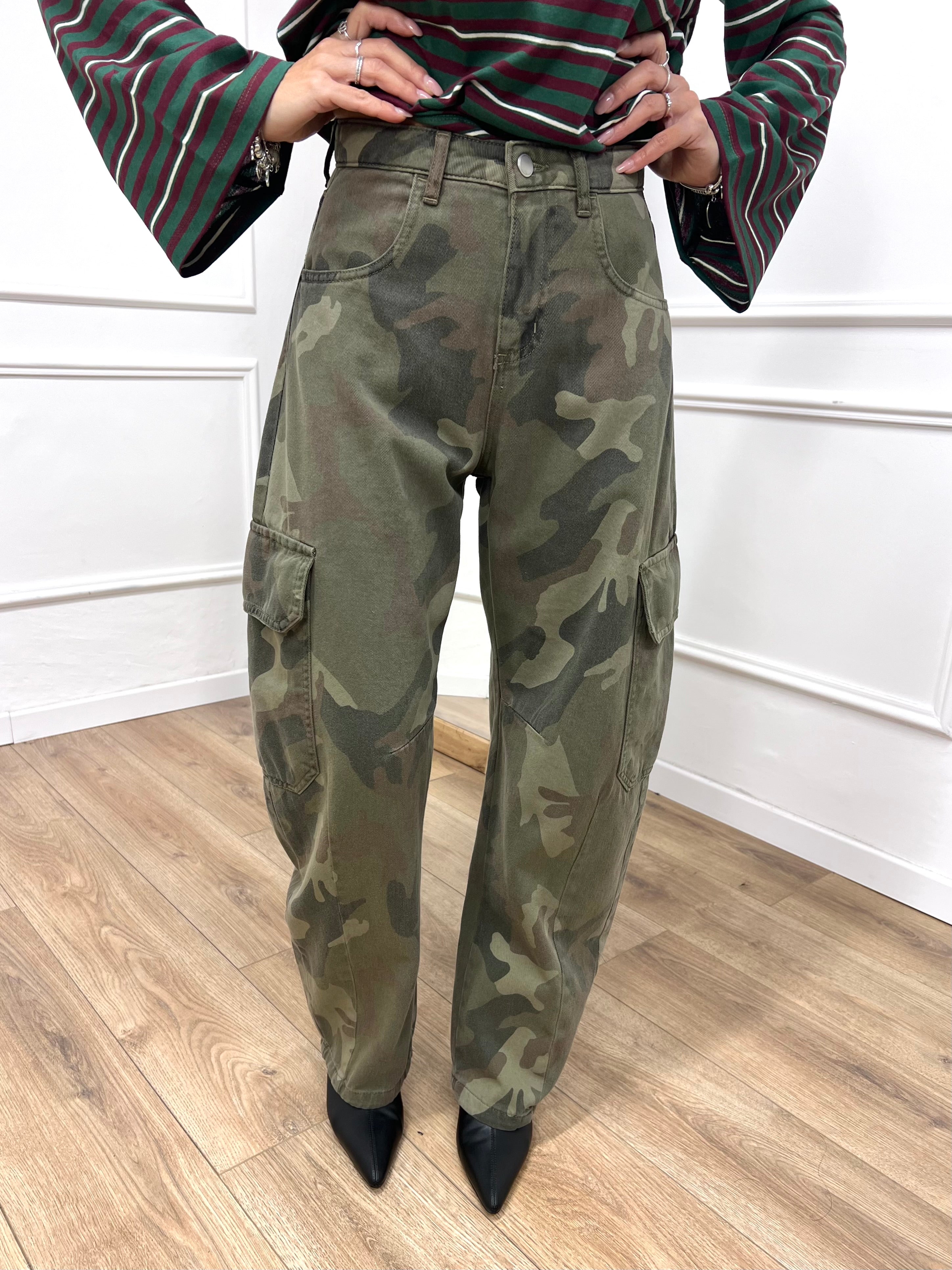 PANTALONE TELA DENIM CARGO CAMOUFLAGE SUSY MIX