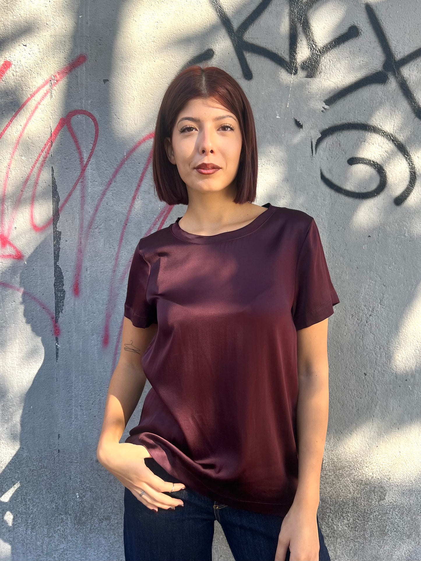 T-SHIRT SATIN MEZZA MANICA ANNA BURGUNDY