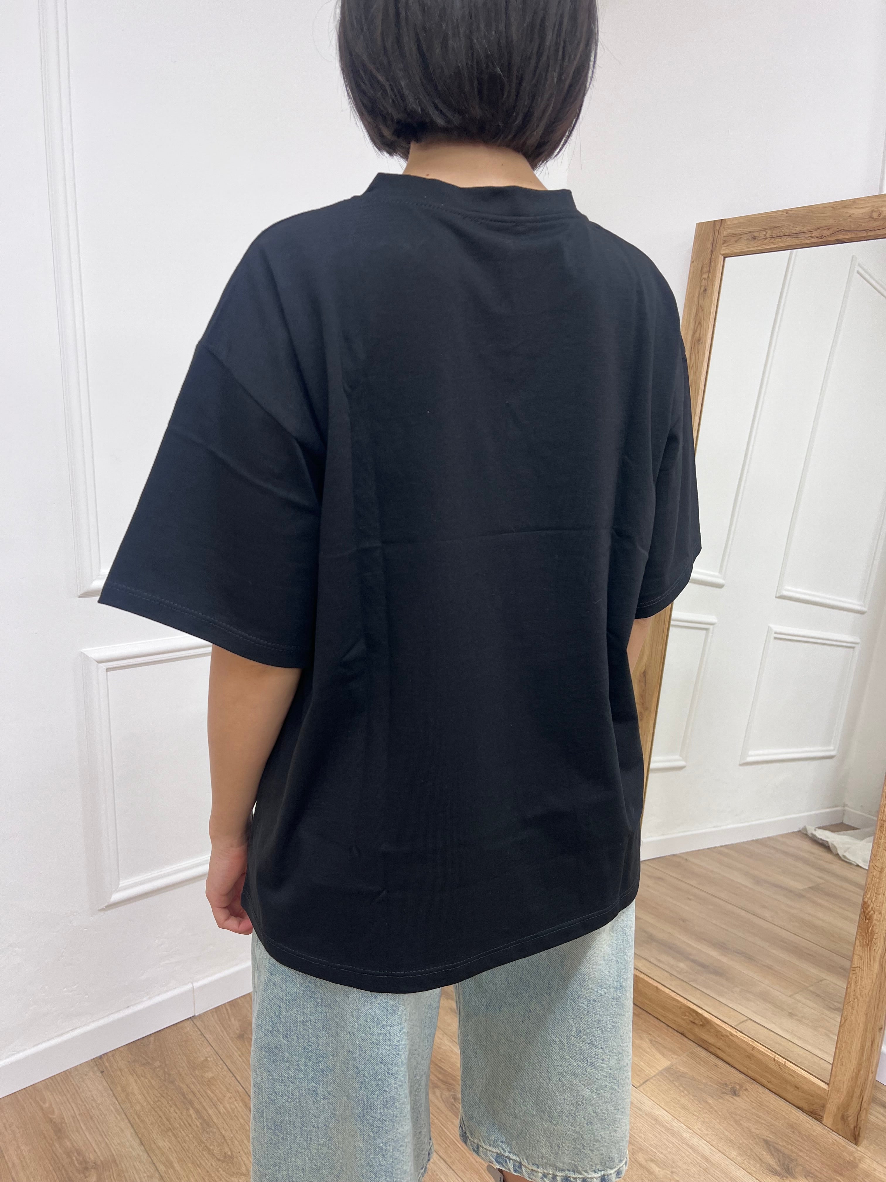 T-SHIRT M/C OVER BASIC NATALIA NERO SUSY MIX
