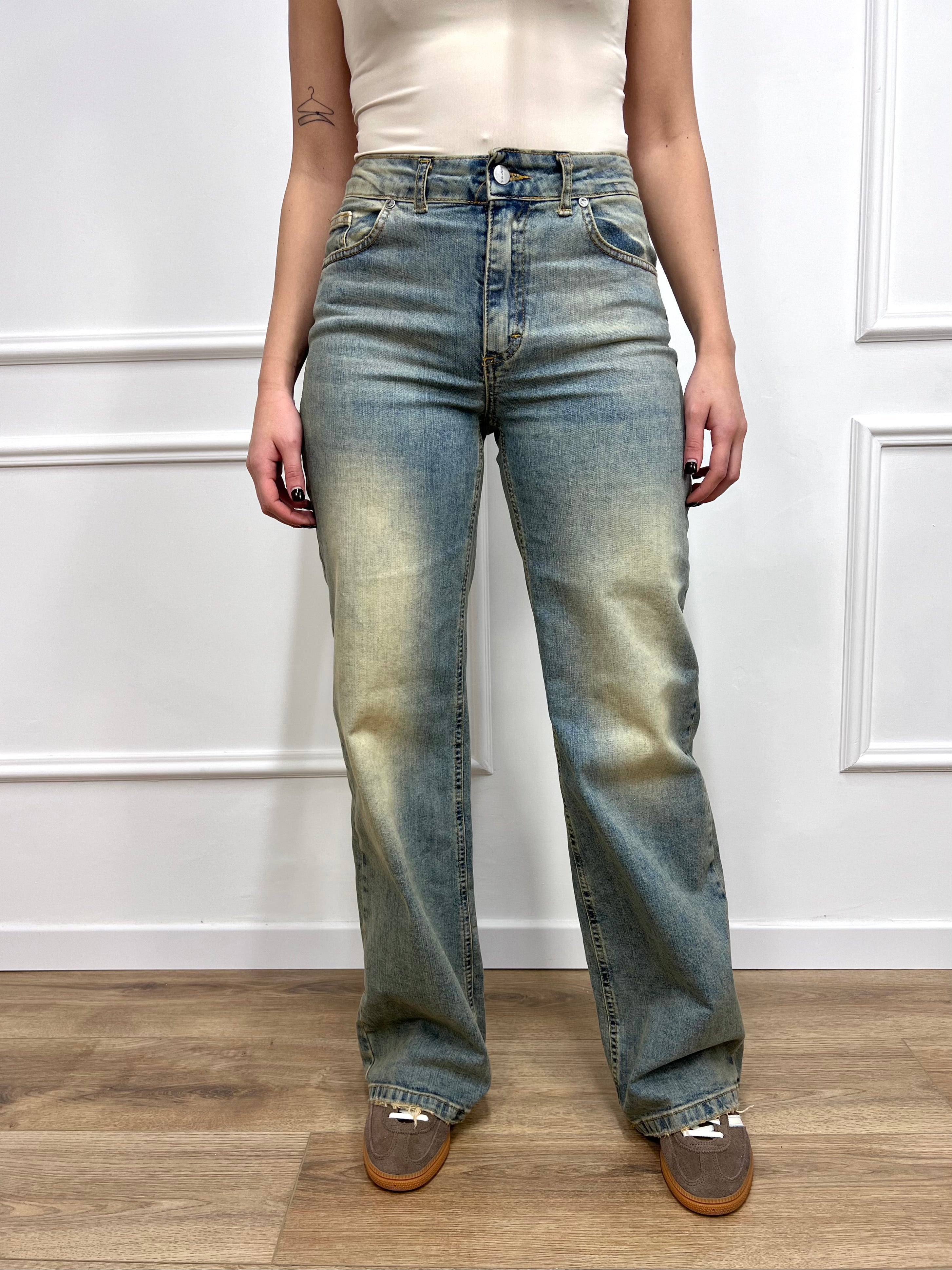 DENIM VITA ALTA STRAIGHT JERIKA SABBIATO SUSY MIX