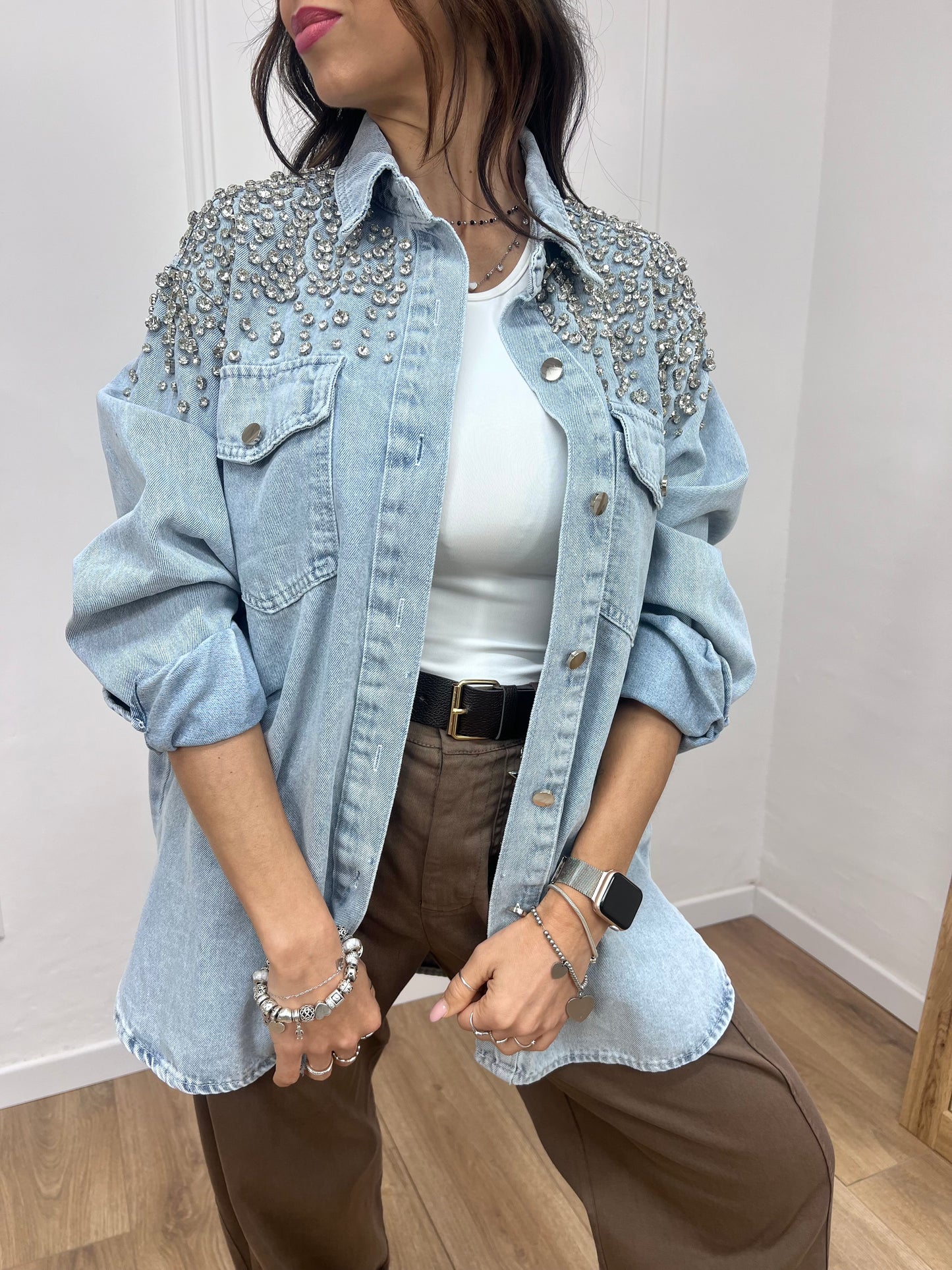 SUSY MIX CAMICIA OVER CON CABOCHON LUCE LIGHT BLU