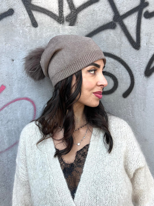 CAPPELLO SCESO CON PON PON LAPIN REMOVIBILE CACHA