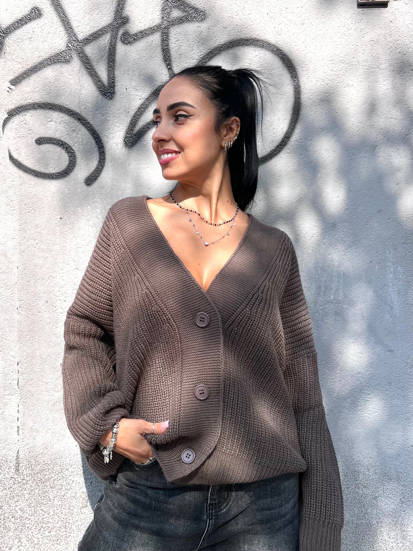 SUSY MIX CARDIGAN SCOLLO V BOTTONI YARI TORTORA