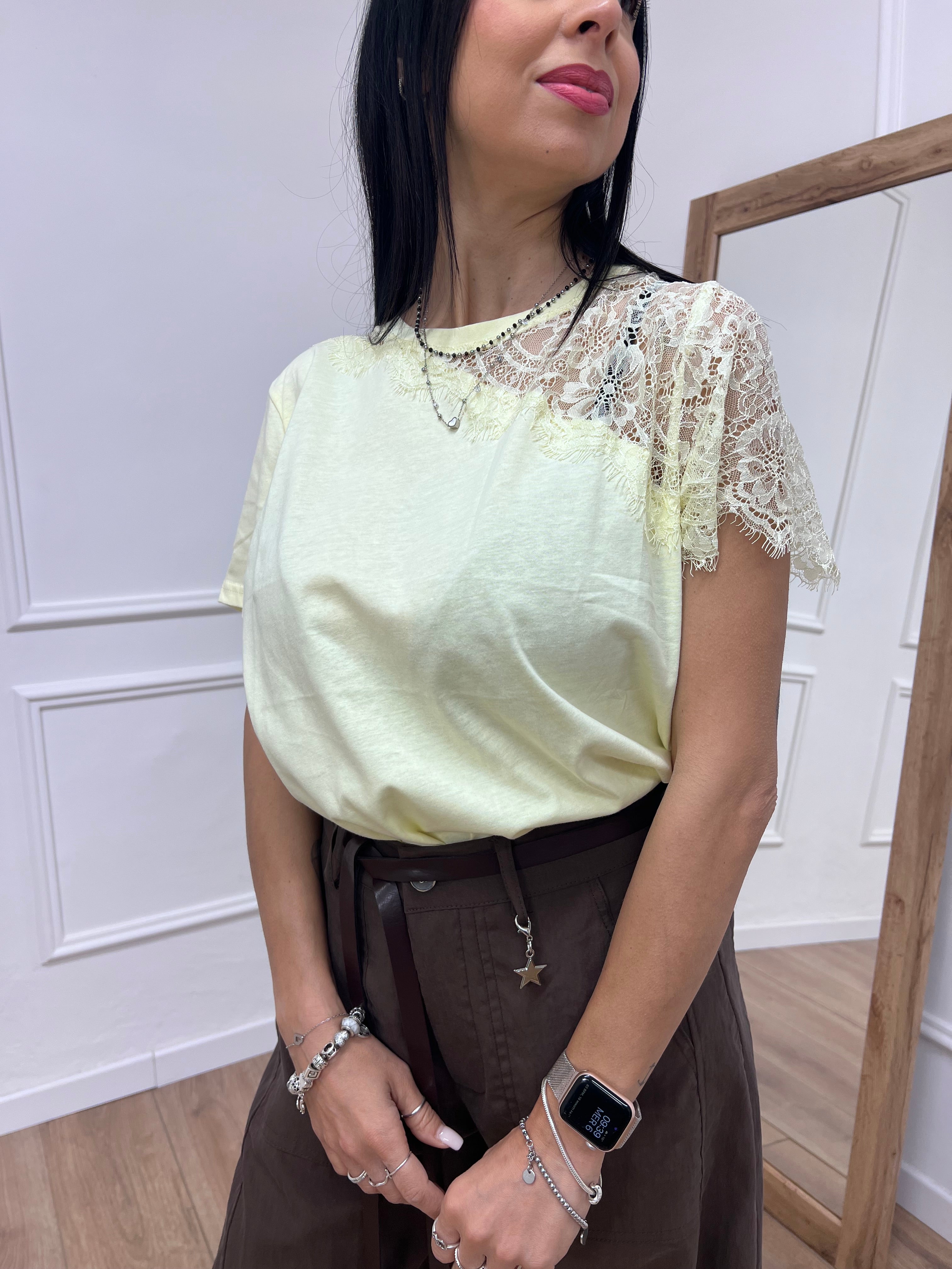 T-SHIRT M/C INSERTO PIZZO ROSITA GIALLO SUSY MIX