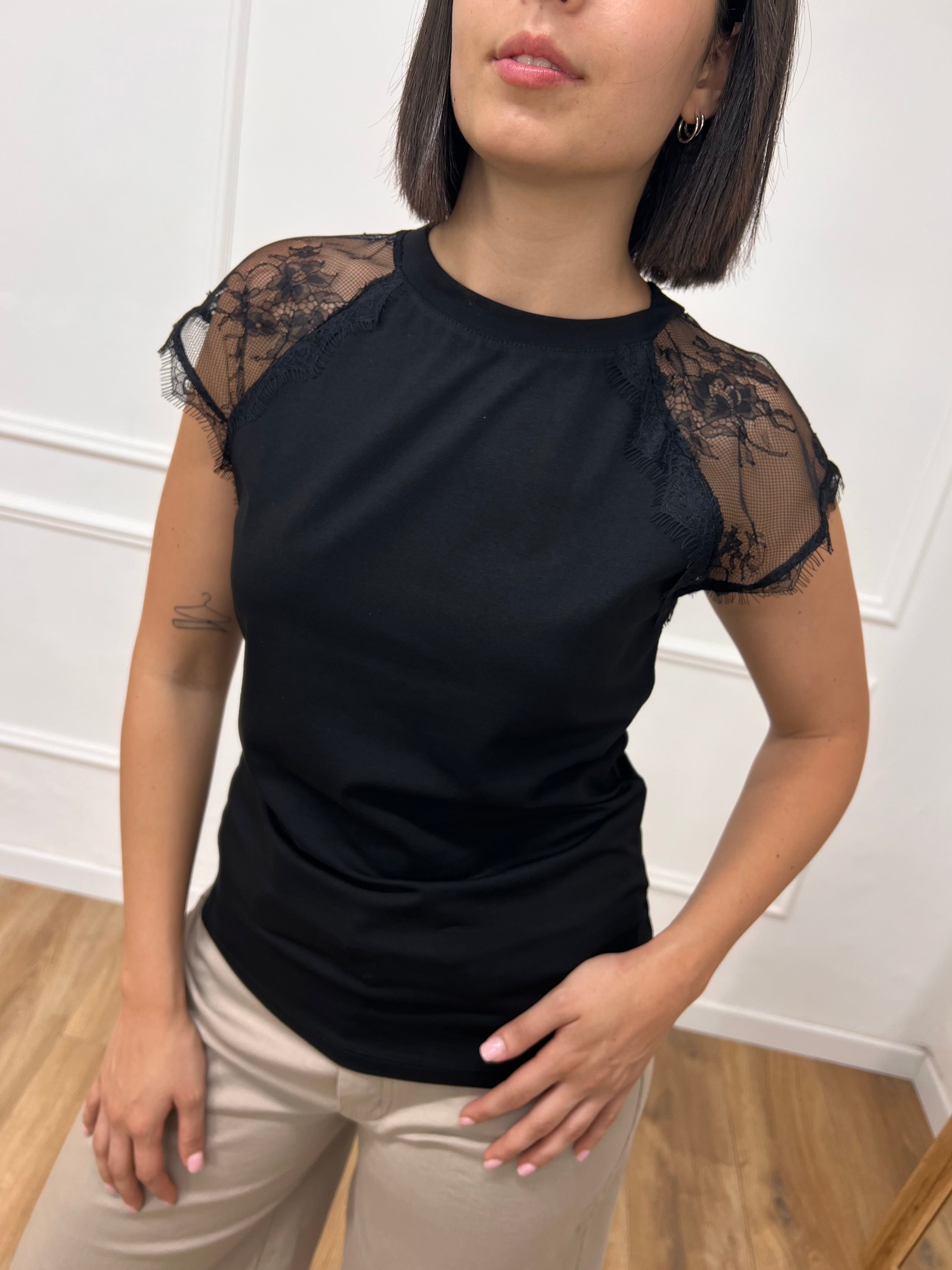T-SHIRT FIT M/CORTA PIZZO  HELENA NERO SUSY MIX